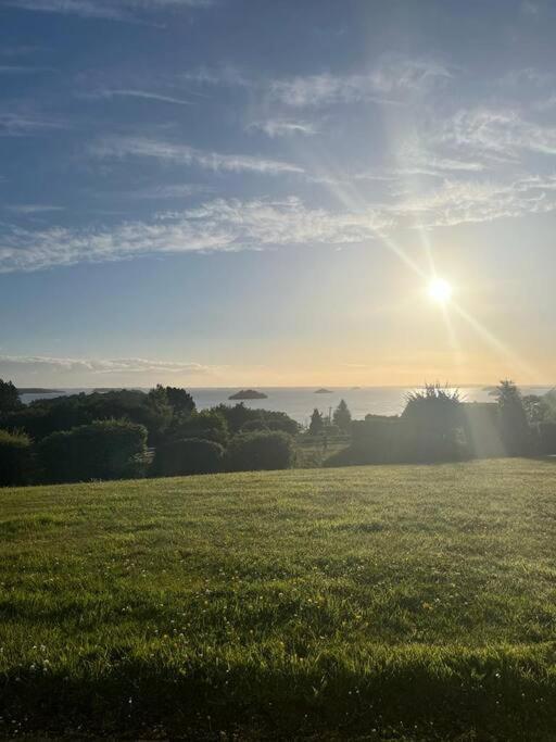גלוואיי Hillcrest Lodge, Private Apartment On Lough Corrib, Oughterard מראה חיצוני תמונה