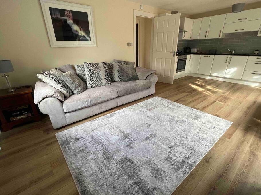 גלוואיי Hillcrest Lodge, Private Apartment On Lough Corrib, Oughterard מראה חיצוני תמונה